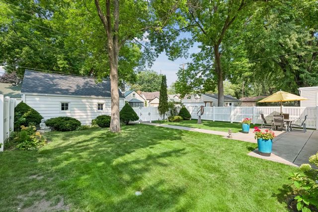 5620 Dupont Avenue S, Minneapolis, MN 55419