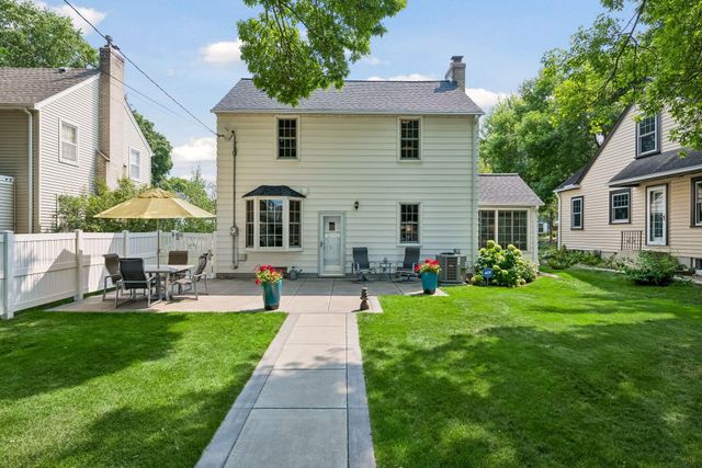 5620 Dupont Avenue S, Minneapolis, MN 55419