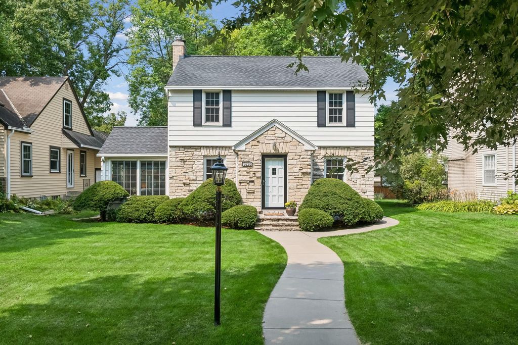 5620 Dupont Avenue S, Minneapolis, MN 55419 — exterior