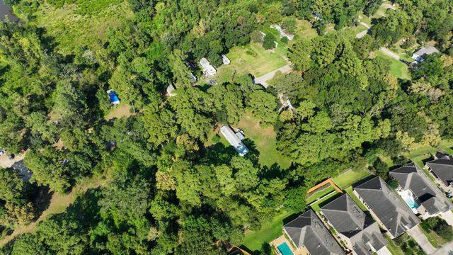 19652 Ceal Road, Porter, TX 77365