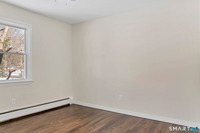 35 Greenfield Drive, Shelton, CT 06484