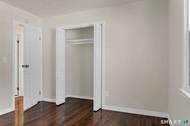 35 Greenfield Drive, Shelton, CT 06484