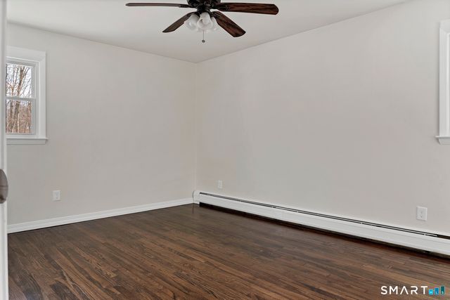 35 Greenfield Drive, Shelton, CT 06484