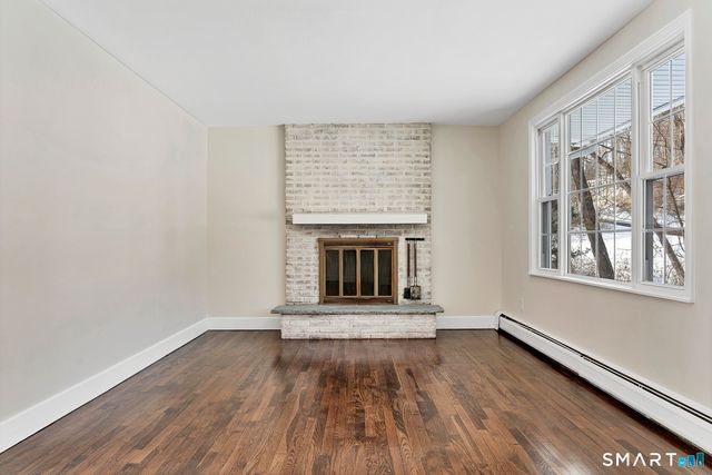 35 Greenfield Drive, Shelton, CT 06484