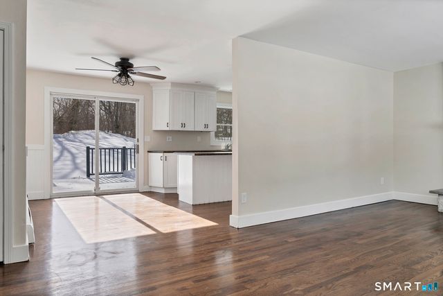 35 Greenfield Drive, Shelton, CT 06484