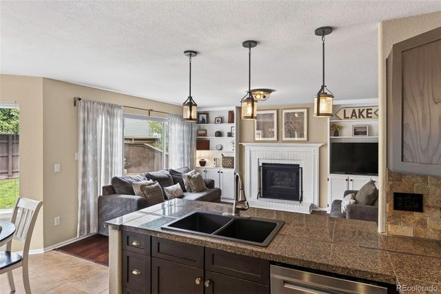 10209 Woodrose Court, Highlands Ranch, CO 80129