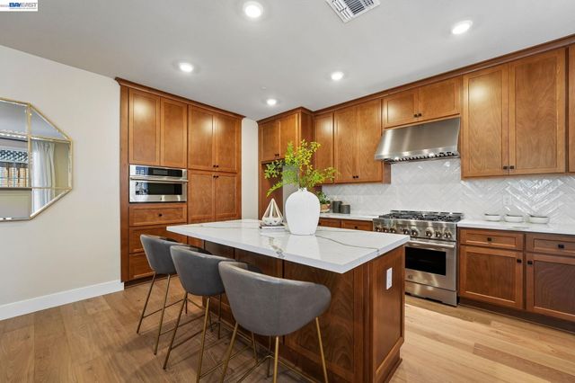 802 Abigail, Walnut Creek, CA 94598