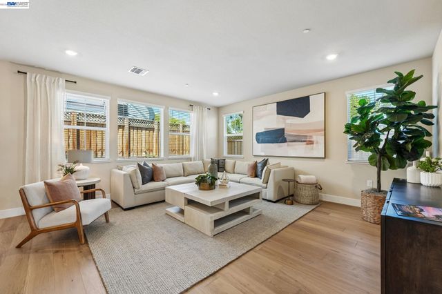 802 Abigail, Walnut Creek, CA 94598