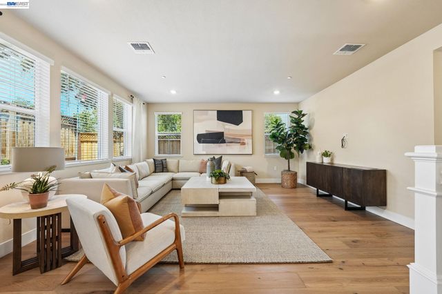 802 Abigail, Walnut Creek, CA 94598