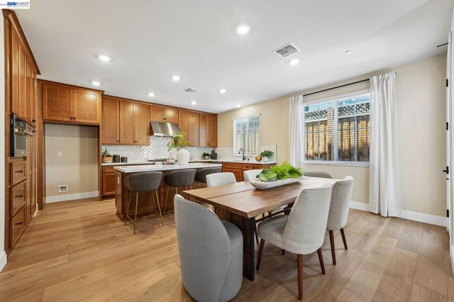 802 Abigail, Walnut Creek, CA 94598