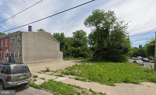 974 S 8TH ST, Camden, NJ 08103