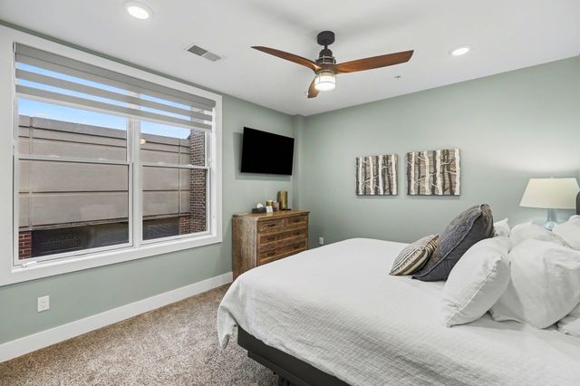 113 Park Street 501, Traverse City, MI 49684