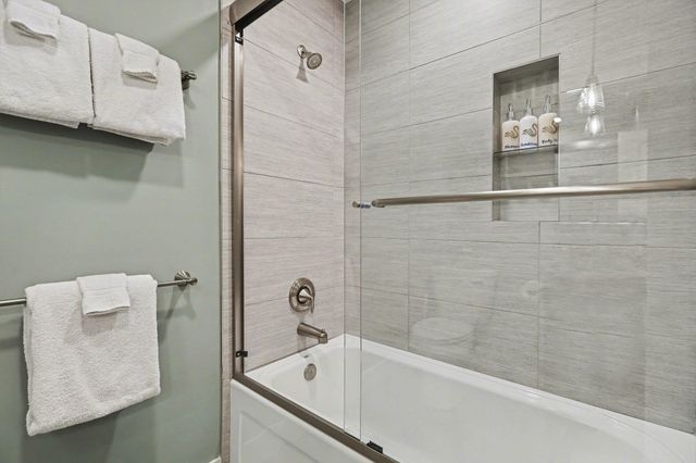 113 Park Street 501, Traverse City, MI 49684