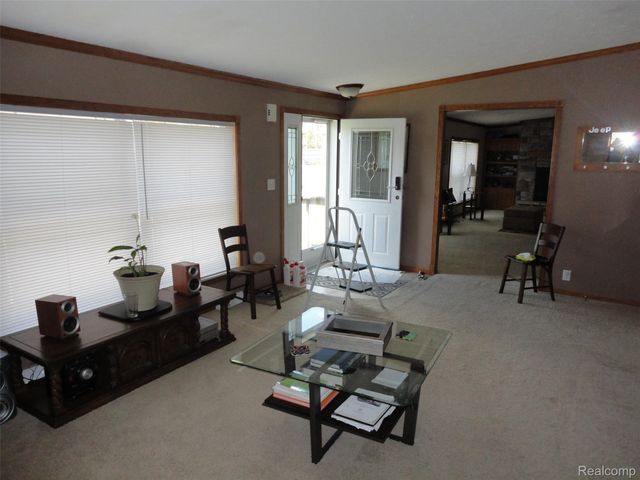 339 Blossom Circle, Bedford Township, MI 48133