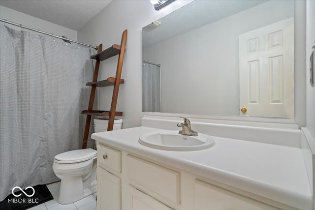 7411 Bramblewood Lane, Indianapolis, IN 46254