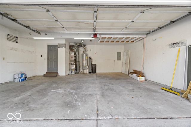 7411 Bramblewood Lane, Indianapolis, IN 46254