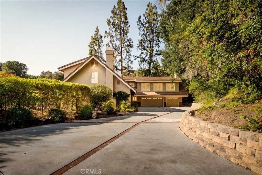 Image 1 of property listing at 4134 Towhee Drive, Calabasas, CA 91302