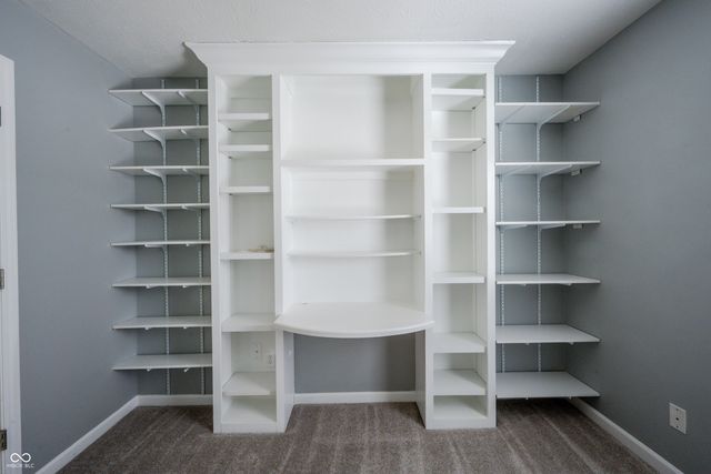 6052 W Bayfront Shores, Mccordsville, IN 46055