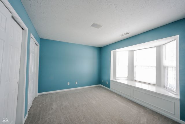 6052 W Bayfront Shores, Mccordsville, IN 46055