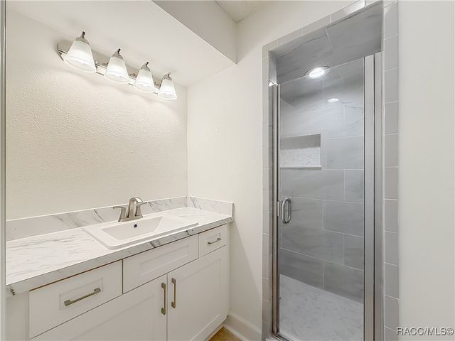 11603 W Kingfisher Court, Crystal River, FL 34429