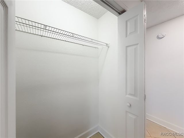 11603 W Kingfisher Court, Crystal River, FL 34429