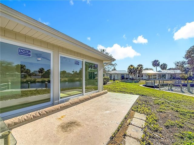 11603 W Kingfisher Court, Crystal River, FL 34429