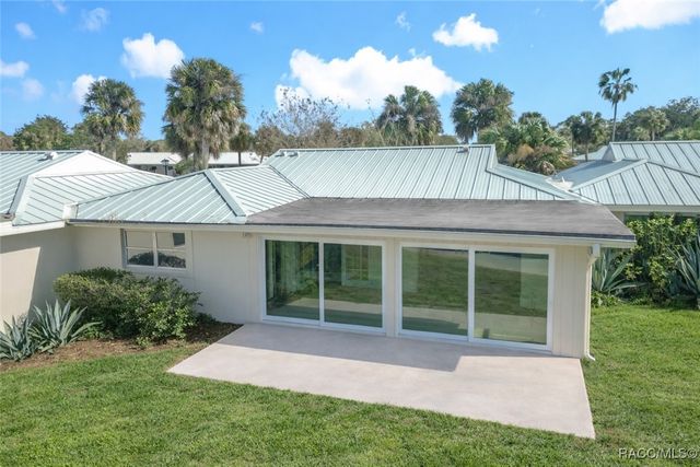 11603 W Kingfisher Court, Crystal River, FL 34429