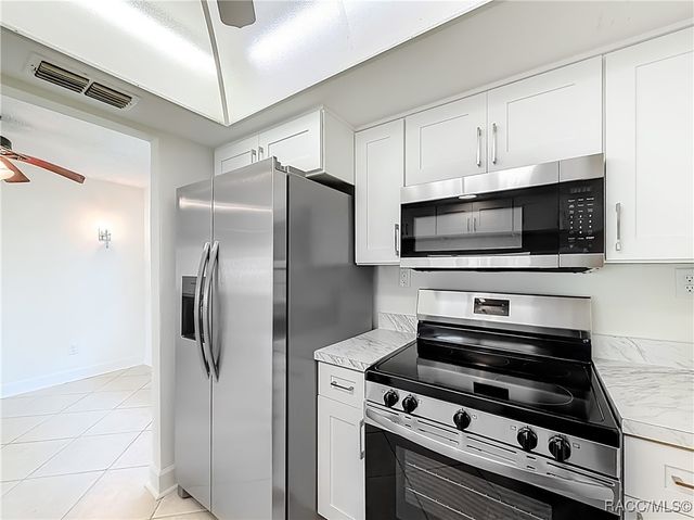 11603 W Kingfisher Court, Crystal River, FL 34429