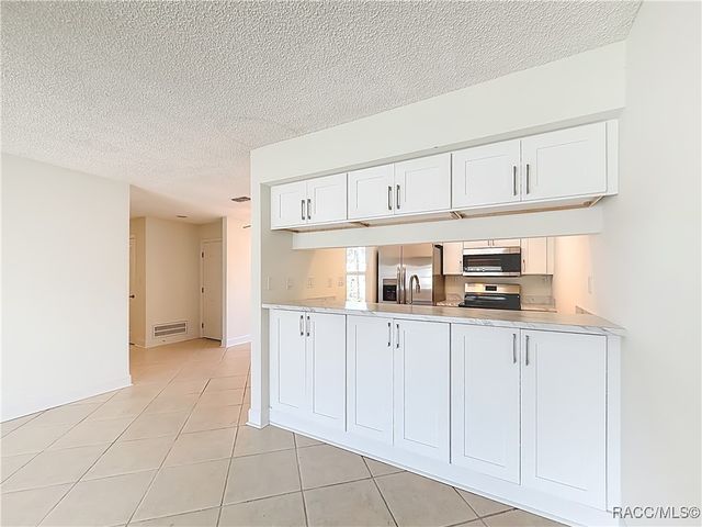 11603 W Kingfisher Court, Crystal River, FL 34429