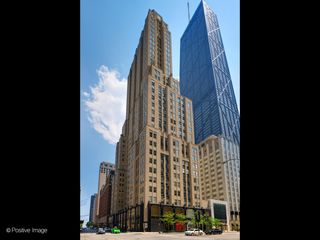 159 E WALTON Place 18A, Chicago, IL 60611