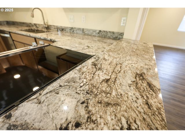 2518 PACIFIC Ave, North Bend, OR 97459