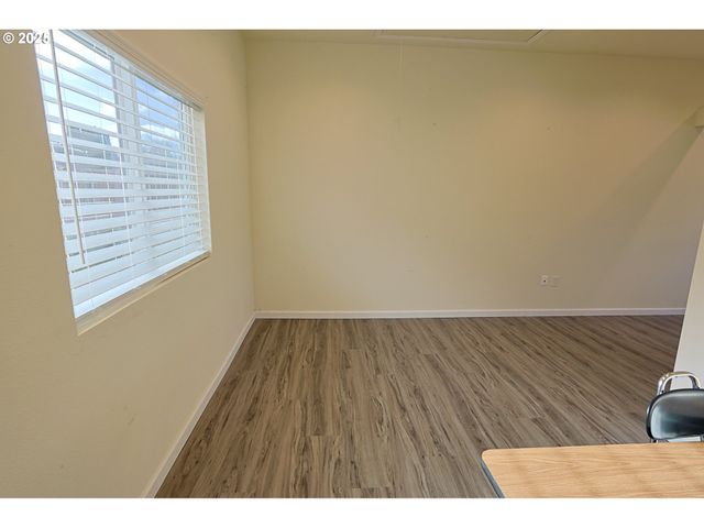 2518 PACIFIC Ave, North Bend, OR 97459