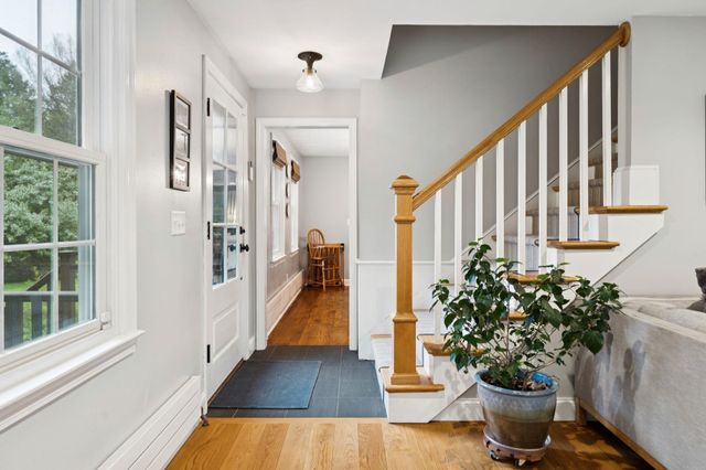 12 Hemlock Road, Kensington, NH 03833