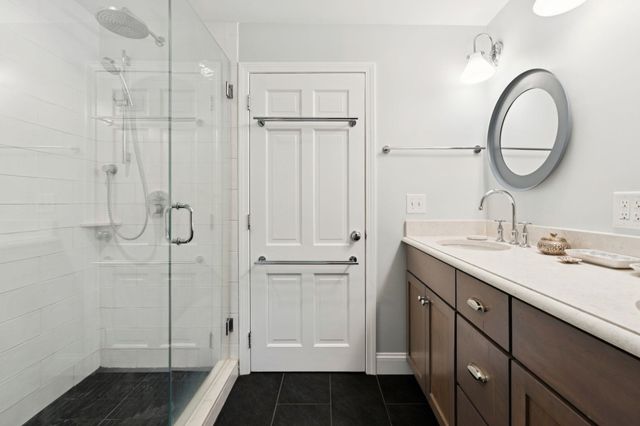 12 Hemlock Road, Kensington, NH 03833