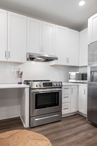 65 Lindsley Ave Apt 412, Nashville, TN 37210