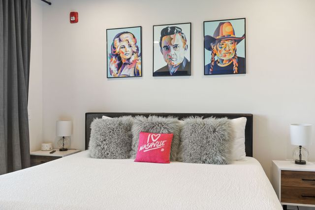 65 Lindsley Ave Apt 412, Nashville, TN 37210