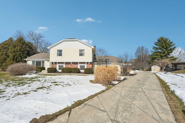 6 Greyhound Circle, Carmel, IN 46032