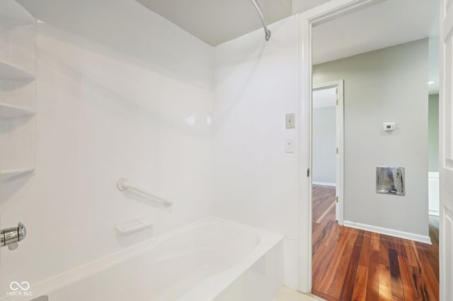 6 Greyhound Circle, Carmel, IN 46032