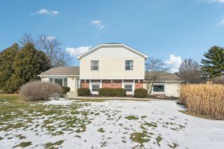 6 Greyhound Circle, Carmel, IN 46032