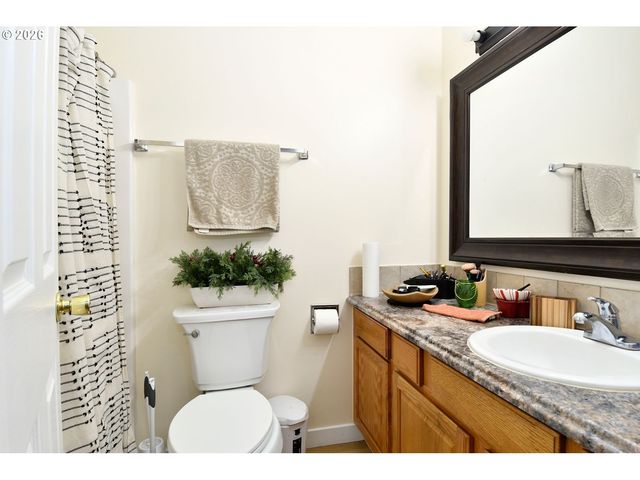 3306 Ne 42ND Pl, Vancouver, WA 98661