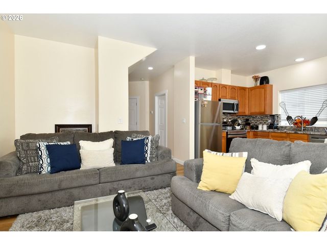 3306 Ne 42ND Pl, Vancouver, WA 98661