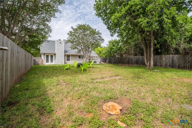7503 Islander Drive, Austin, TX 78749