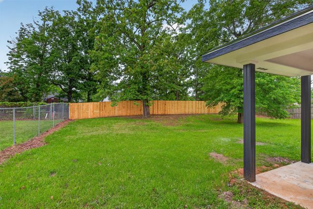 5957 Manitoba Lane, Shreveport, LA 71107