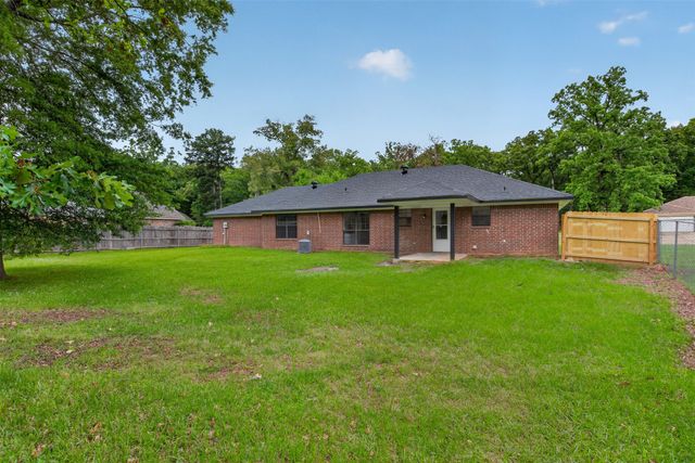 5957 Manitoba Lane, Shreveport, LA 71107