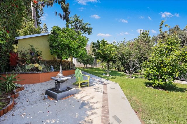 647 W Montecito, Sierra Madre, CA 91024