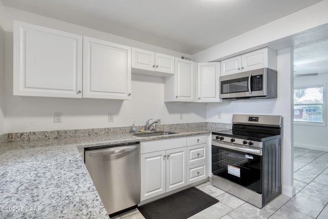 843 Niles Street, Daytona Beach, FL 32114