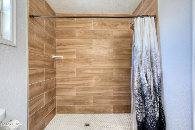 843 Niles Street, Daytona Beach, FL 32114