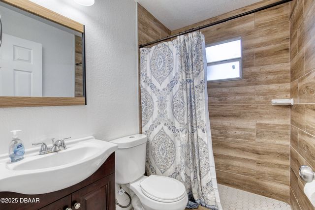 843 Niles Street, Daytona Beach, FL 32114