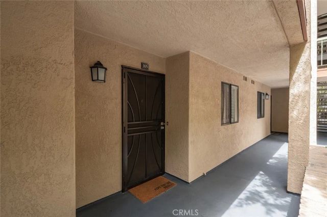 2514 E Willow Street 105, Signal Hill, CA 90755