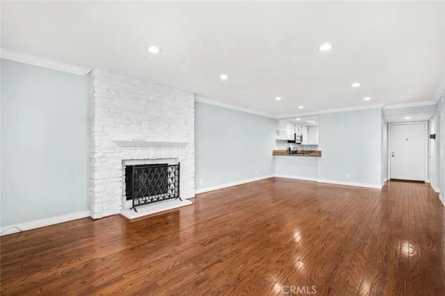 2514 E Willow Street 105, Signal Hill, CA 90755